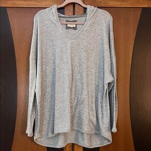 Cupio Marled Heather Gray Sweater Knit V-Neck Hoodie w/ Dropped Shoukders